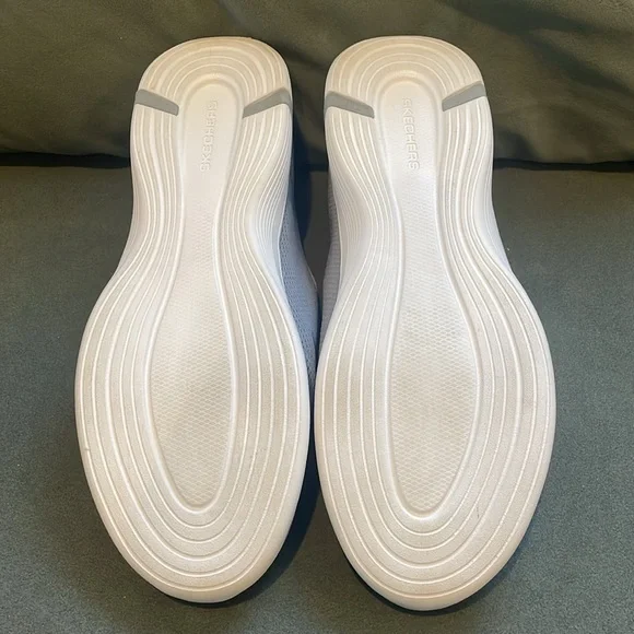 Skechers On The Go Slip-Ins Gray Sz 9.5 - Picture 6 of 6